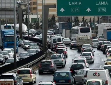 Μποτιλιάρισμα στους δρόμους της Αθήνας - Δείτε τον χάρτη της Google (φωτο)